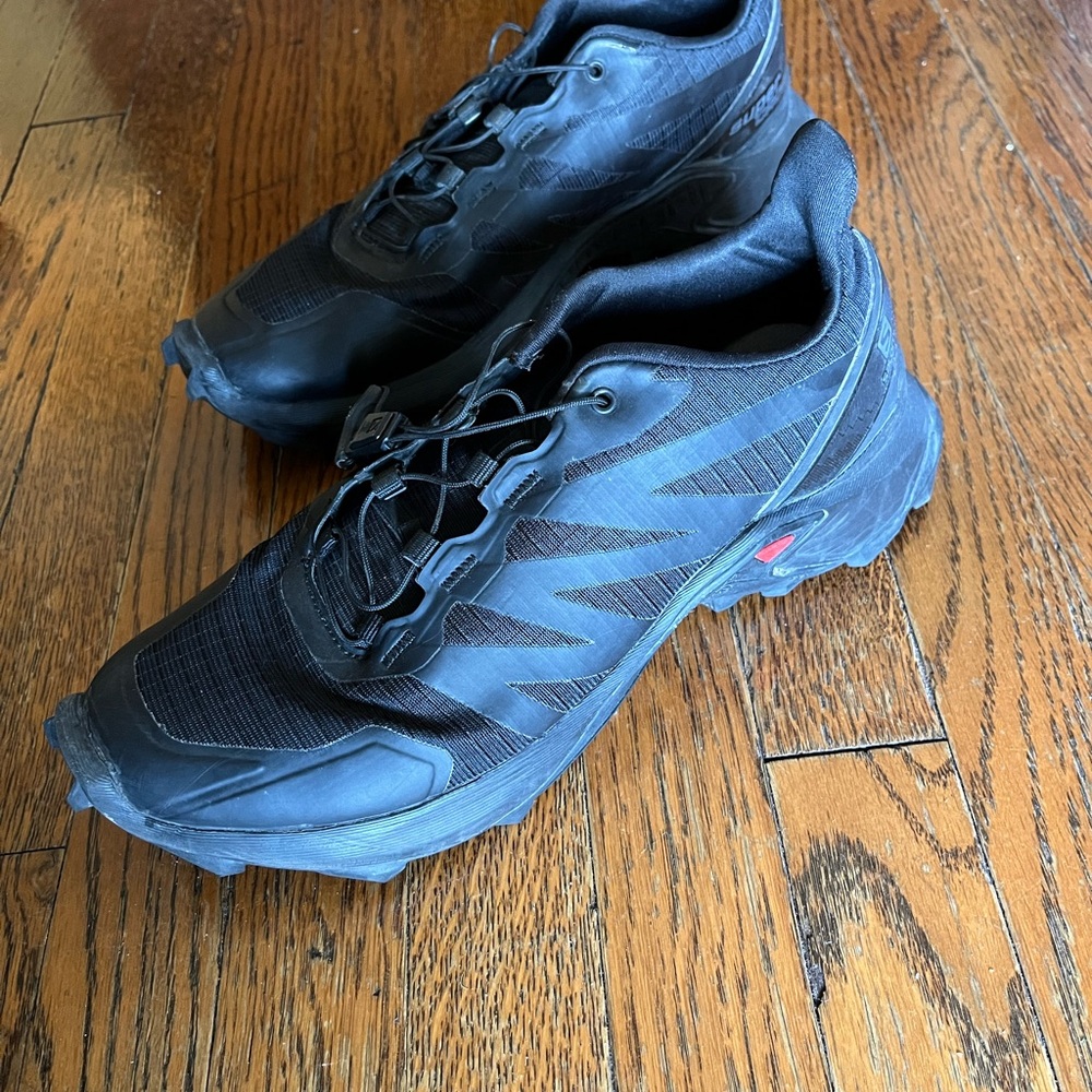 Salomon Black Trail Running Shoes